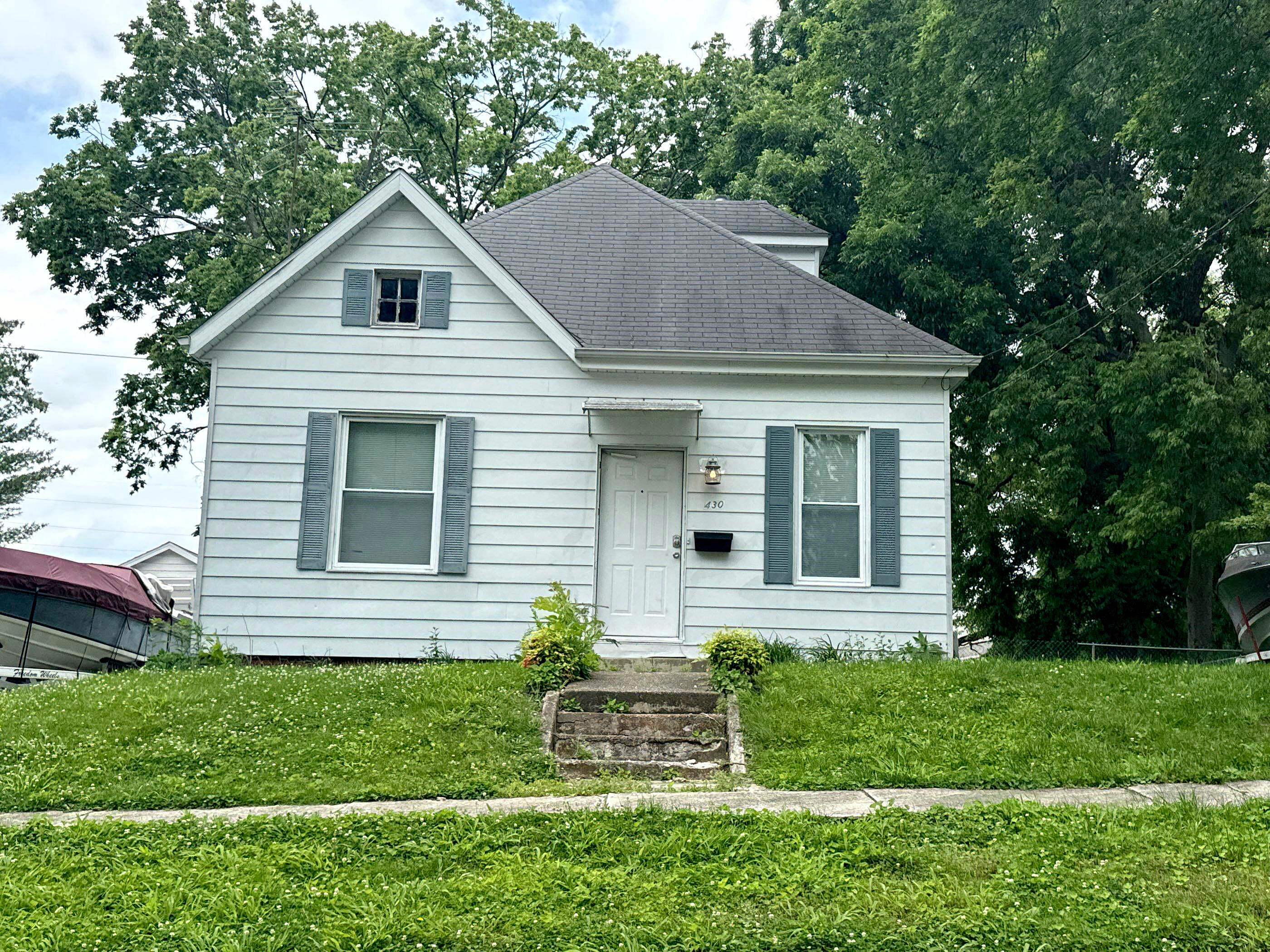 Main image