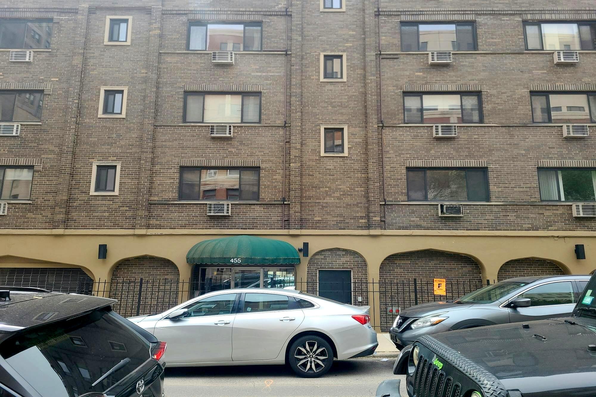 Main image