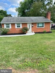7913 Appomattox Ave, Manassas, VA, 20111