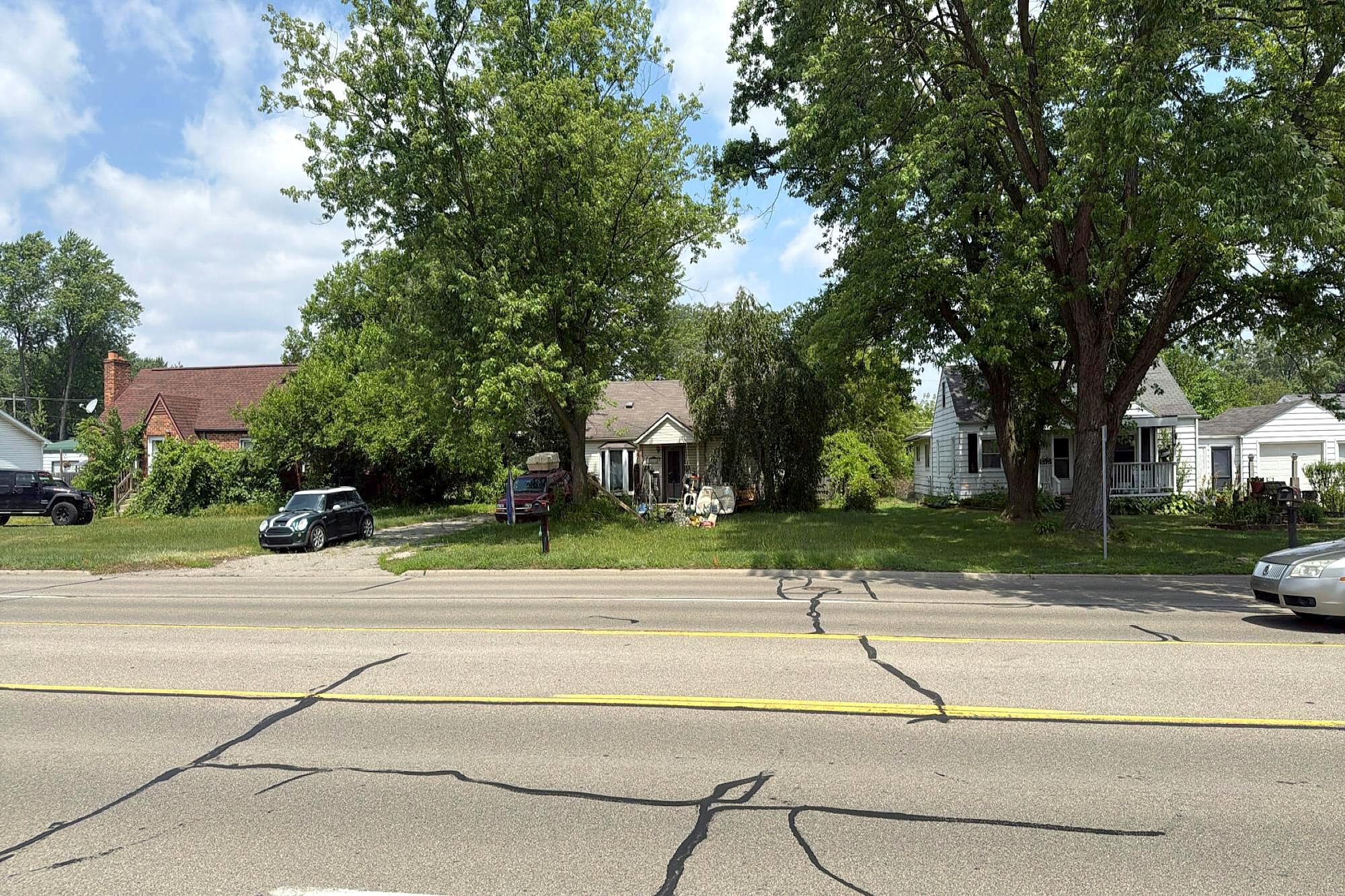 Main image