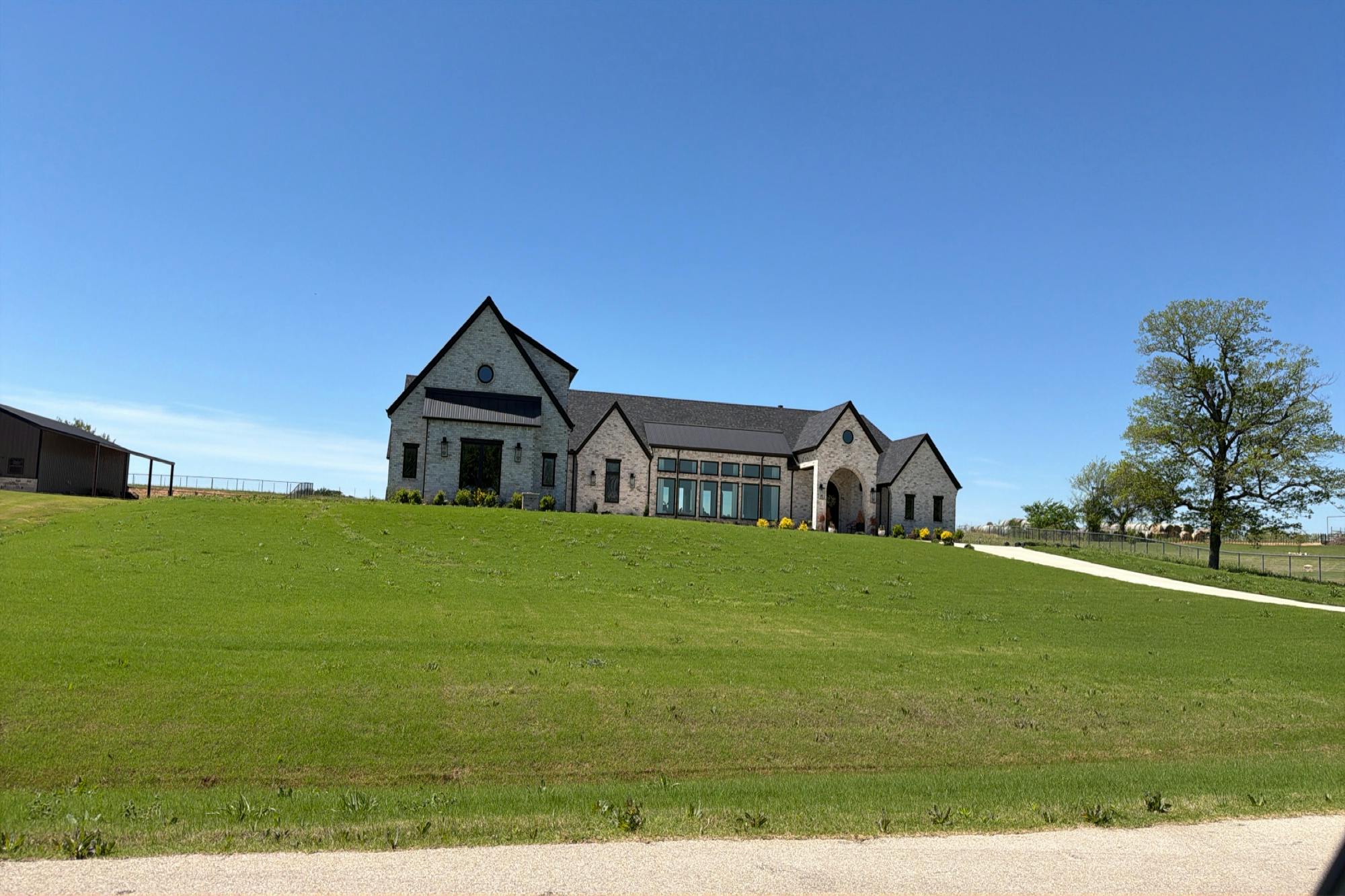 Main image