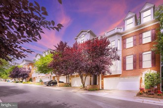 7742 Legere Ct 34, Mc Lean, VA, 22102