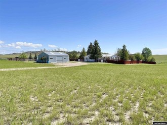 15 Dry Creek Ln, Kaycee, WY, 82639