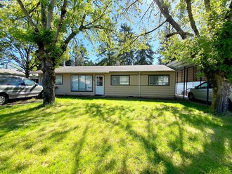 2076 Se 145th Ave, Portland, OR, 97233