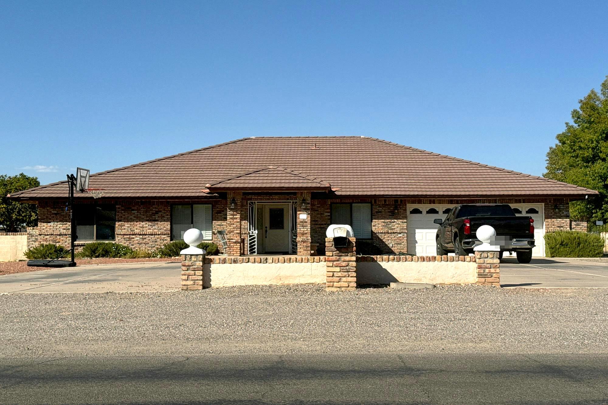 Main image