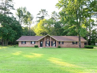 1684 Old Highway 80, Forest, MS, 39074