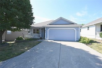 613 Twilight Dr, Raymore, MO, 64083