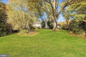 11214 Stuart Mill Rd, Oakton, VA, 22124