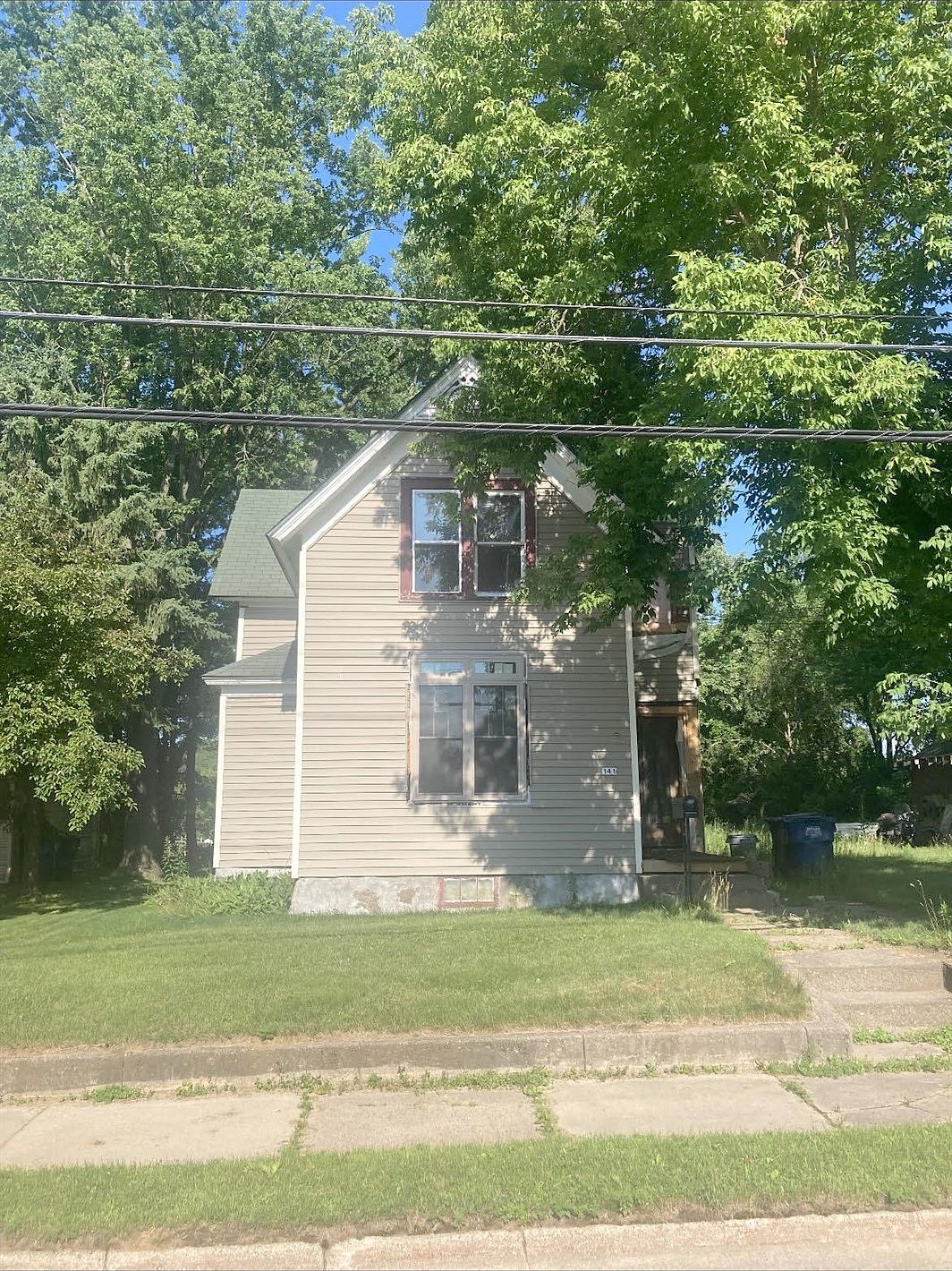 Main image