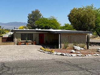 N Four Winds Dr, Tucson, AZ, 85750