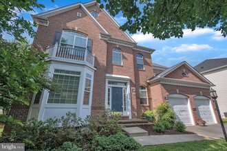 408 Misty Knoll Dr, Rockville, MD, 20850