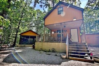 503 County Road 101, Alton, MO, 65606
