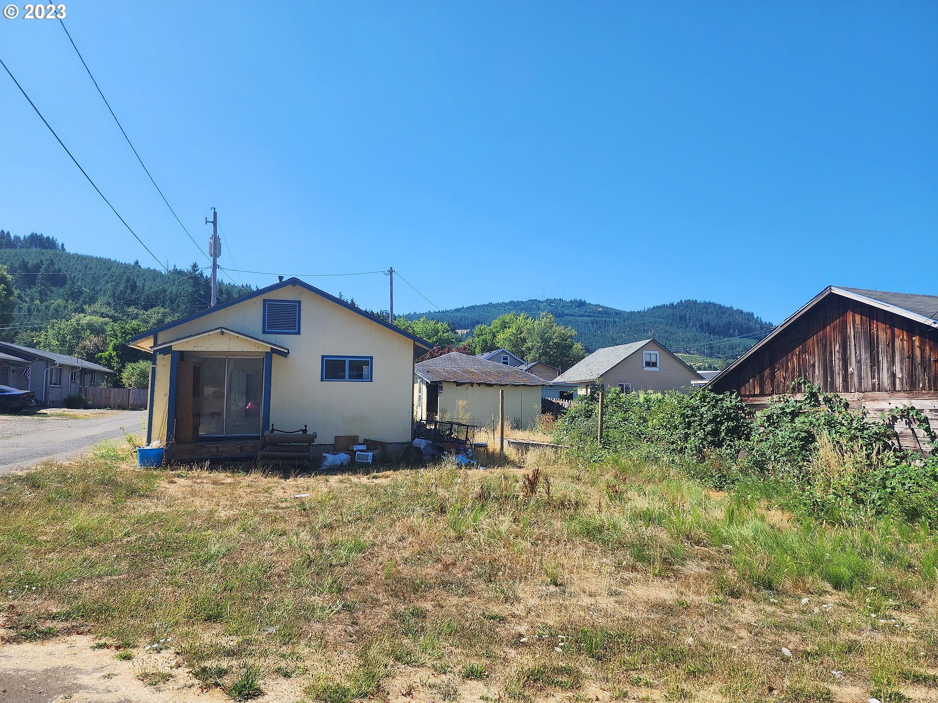 Main image