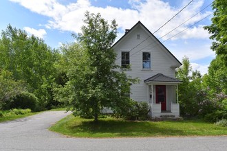 189 Library St, Pittsfield, ME, 04967