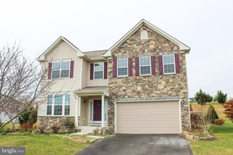 93 Five Forks Dr, Harpers Ferry, WV, 25425