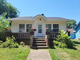 603 E Miami St, Paola, KS, 66071