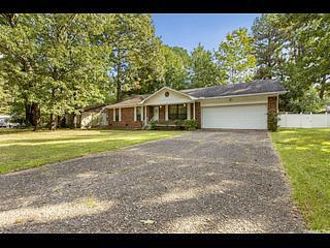Foxdell Cir, Jacksonville, AR, 72076