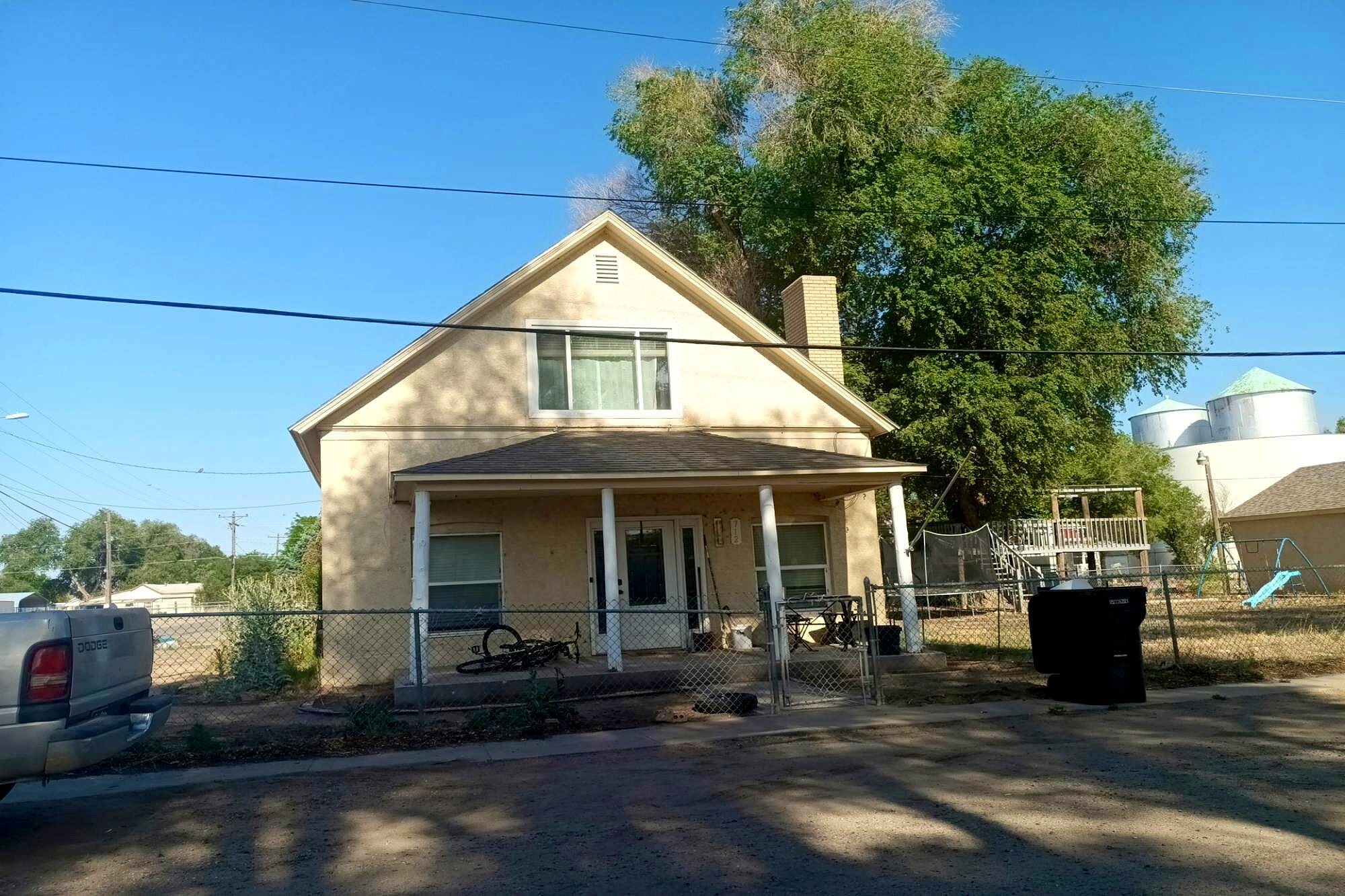 Main image