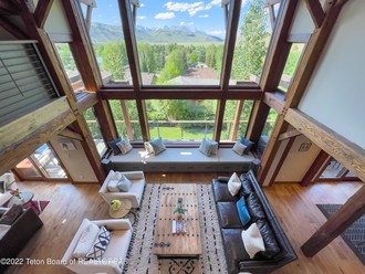 472 Henley Rd, Jackson, WY, 83001