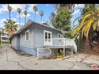 Carlton Way, Los Angeles, CA, 90028