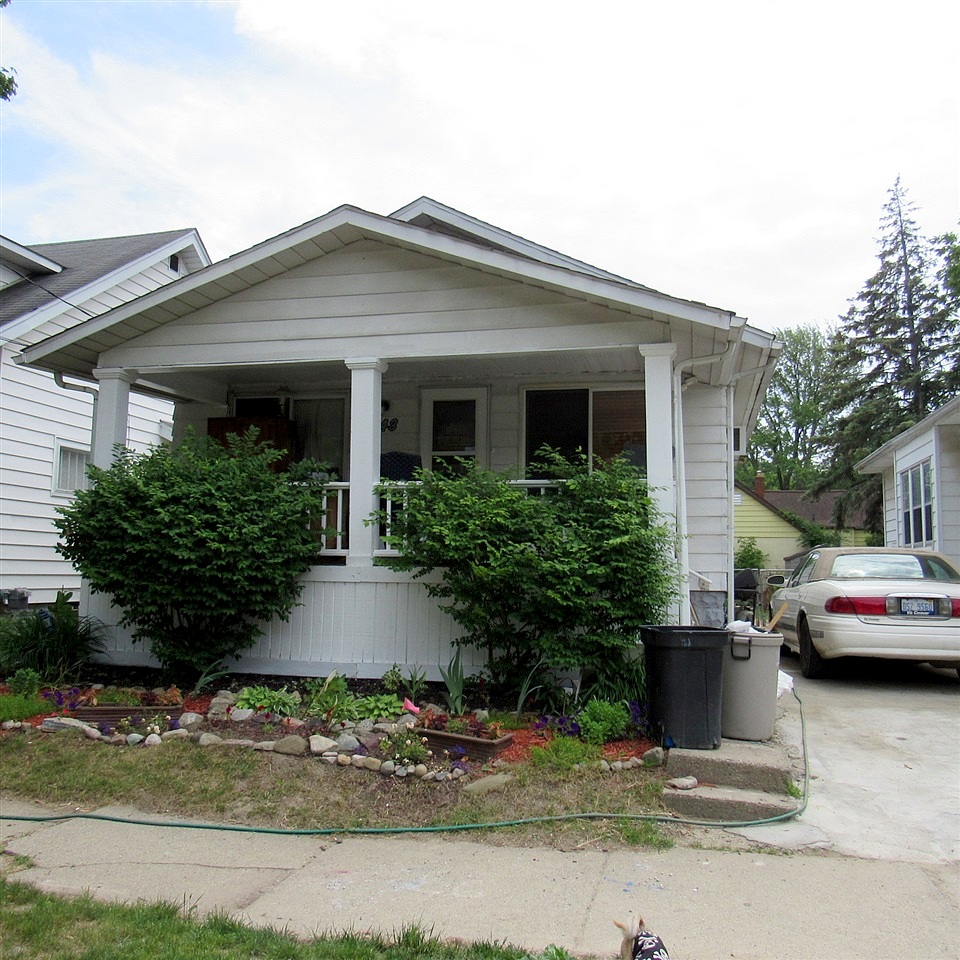 Main image