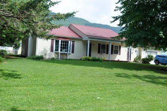 3006 Valley Ridge Rd, Covington, VA, 24426