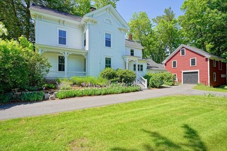38 Pine St, Exeter, NH, 03833