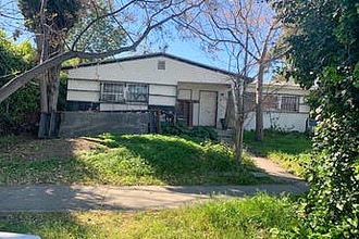 Brimfield Ave, Panorama City, CA, 91402