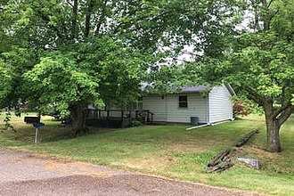 Red Bud St, Payson, IL, 62630
