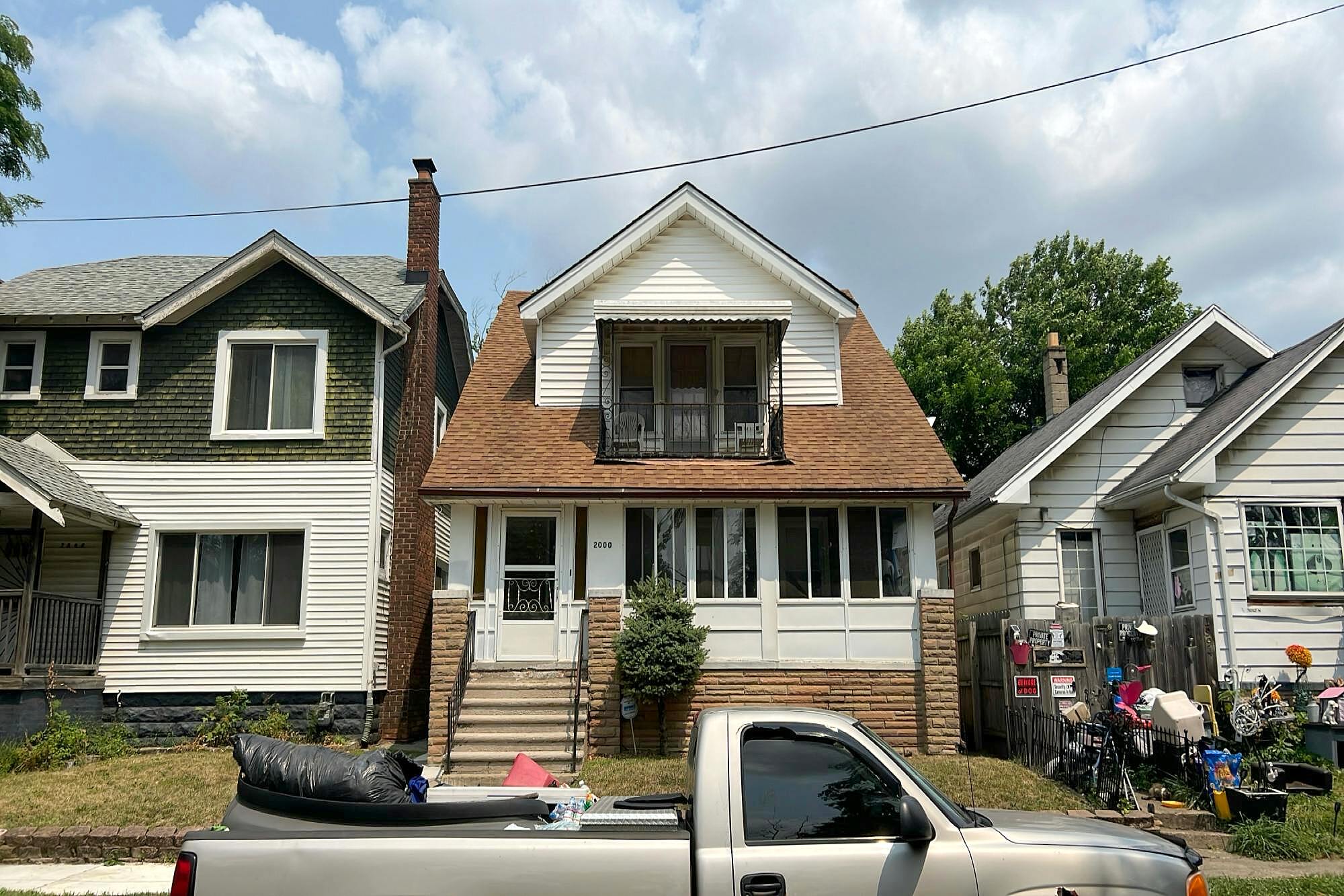 Main image