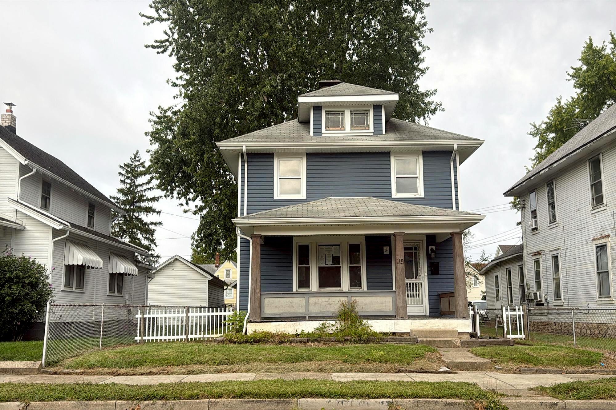 Main image