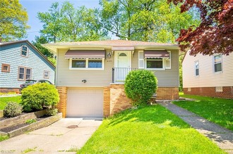 4177 Ridgeview Rd, Cleveland, OH, 44144