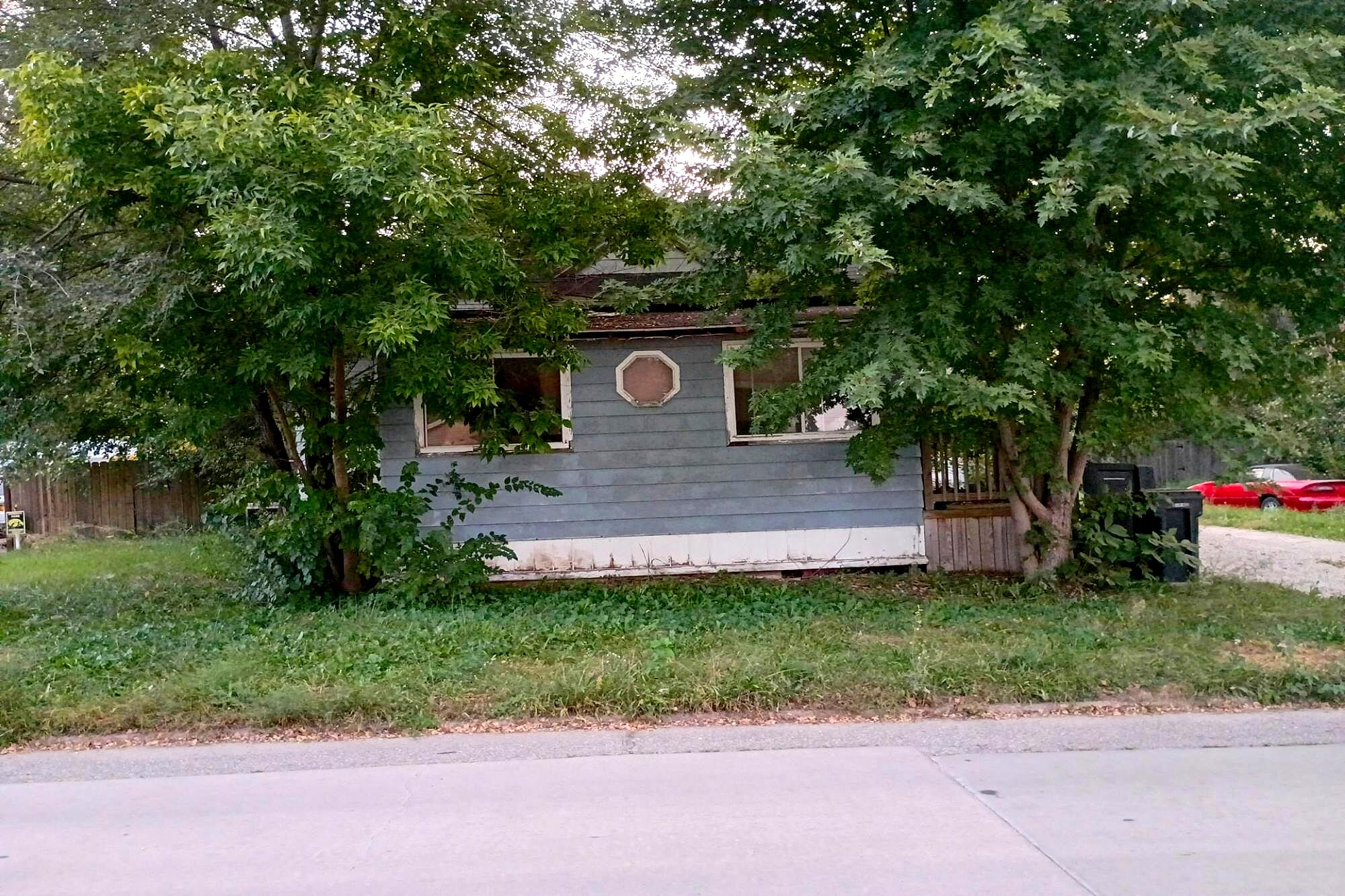 Main image