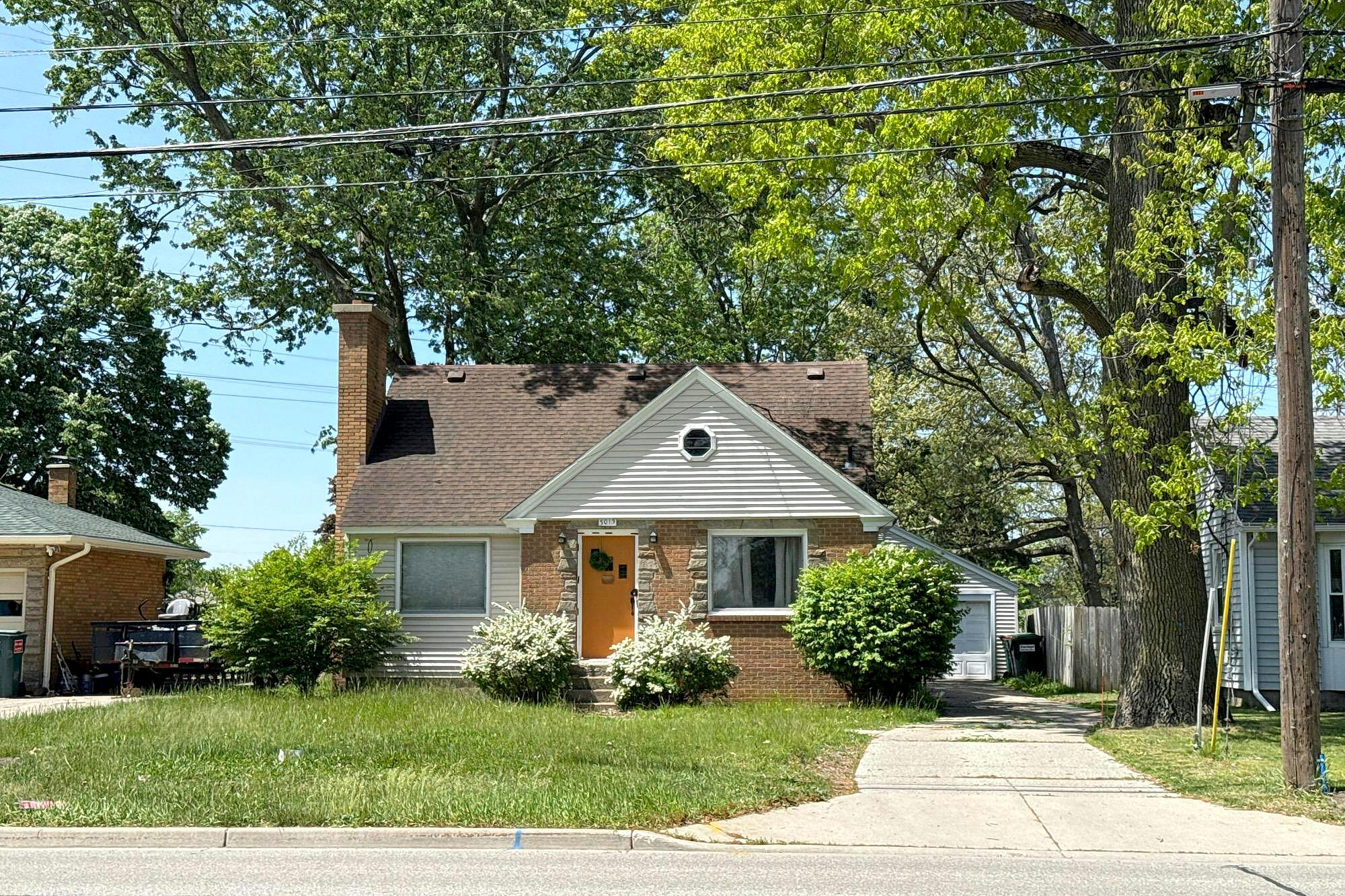 Main image