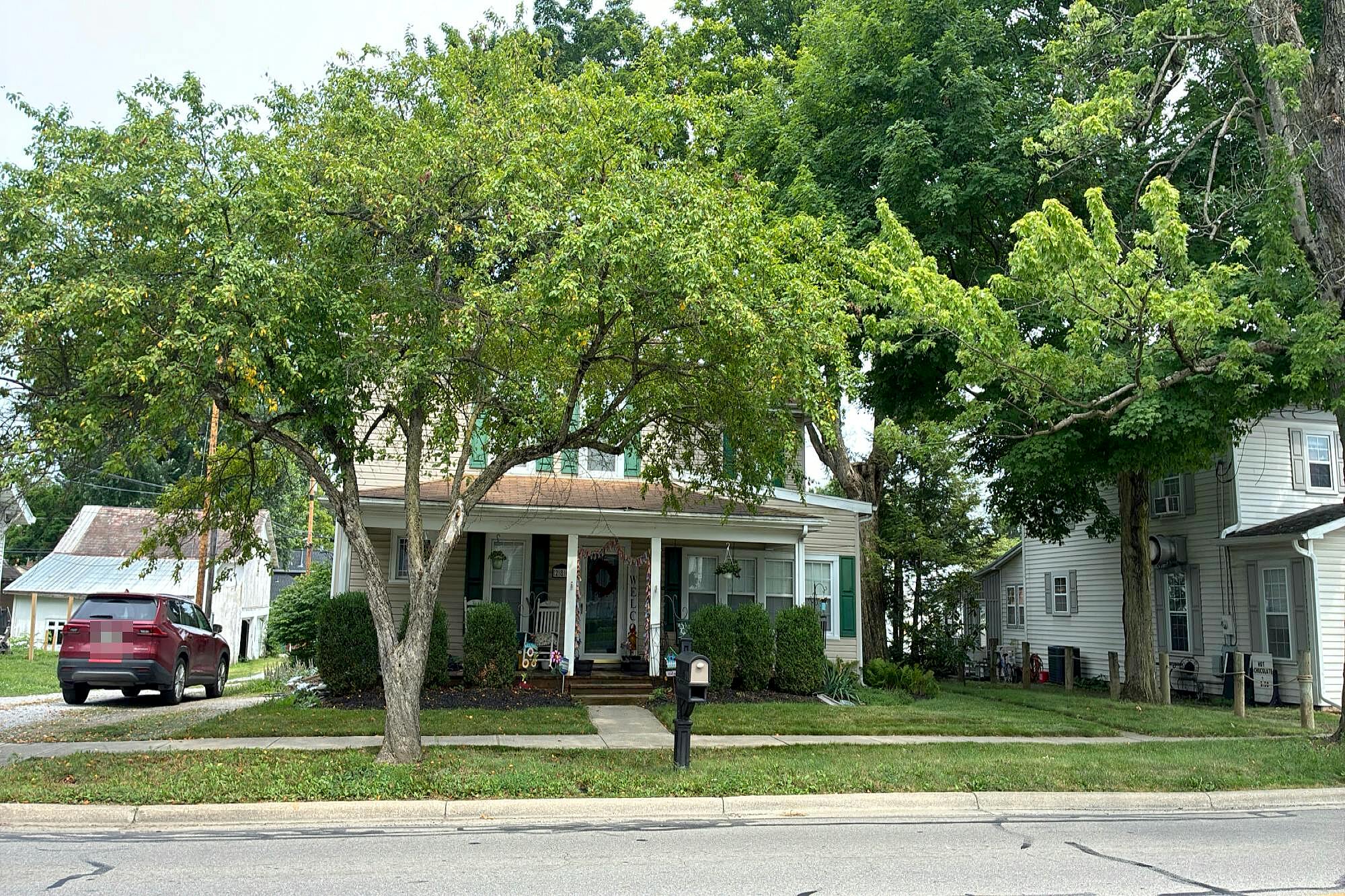 Main image