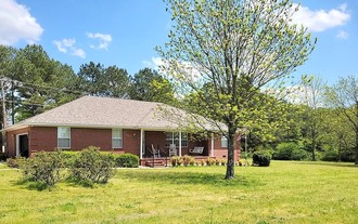 3714 Chambers Dr W, Booneville, MS, 38829