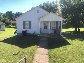 803 Elm St, Doniphan, MO, 63935