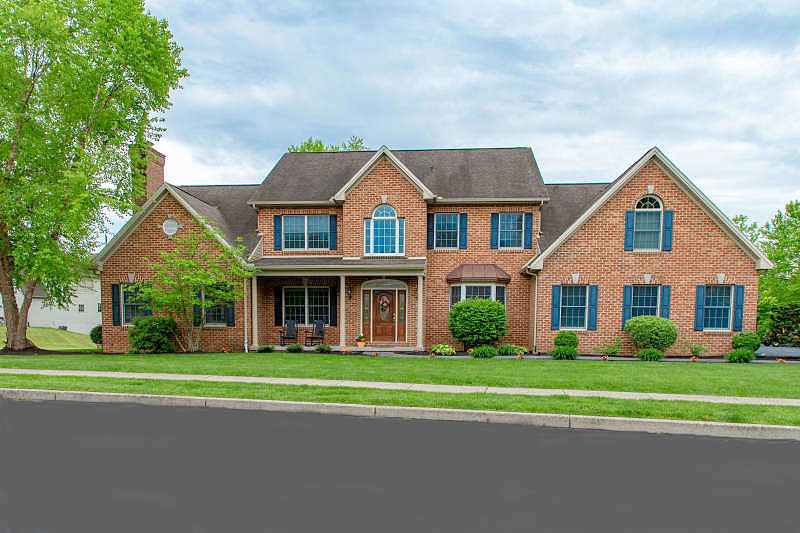 Main image