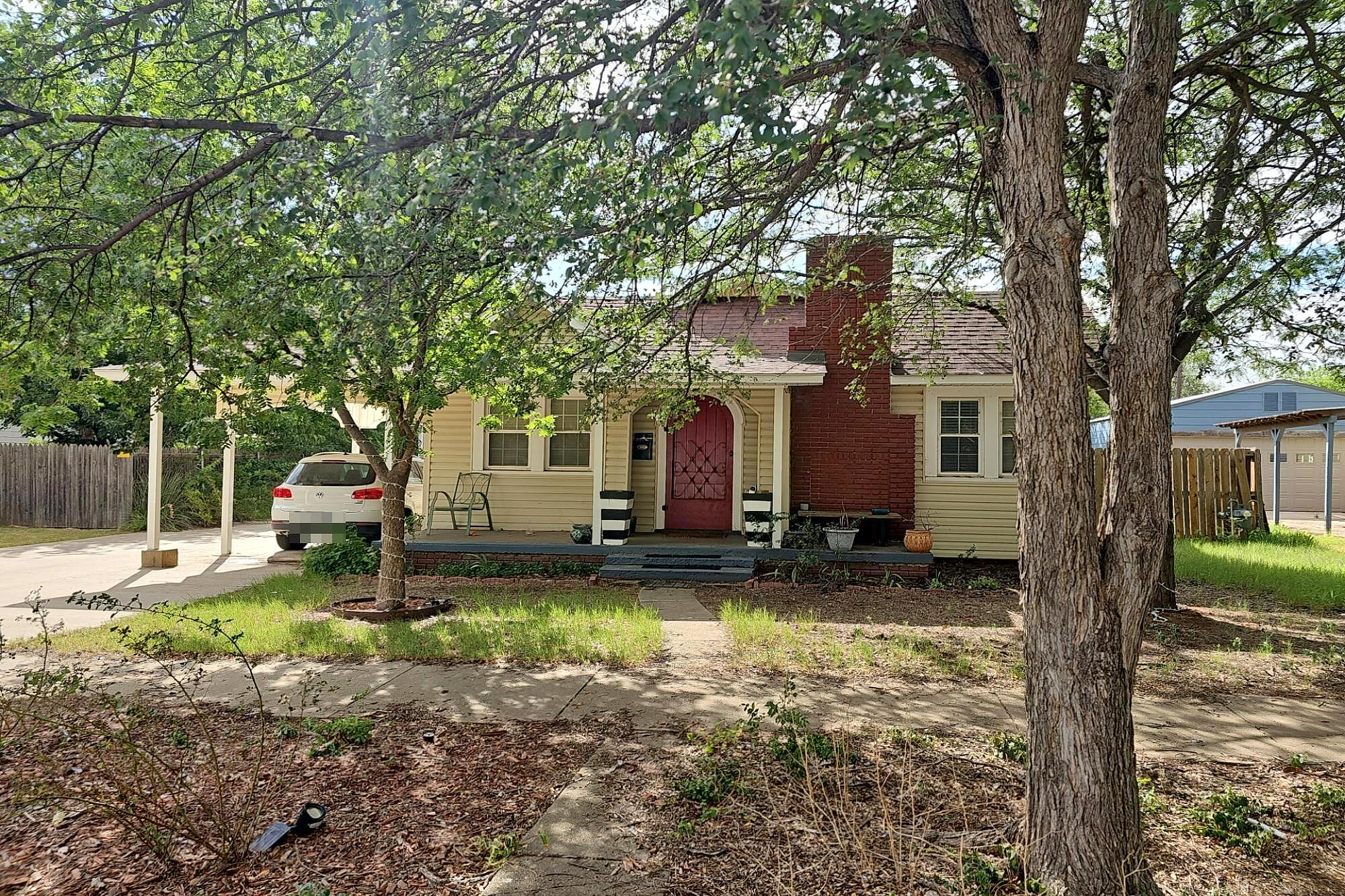 Main image