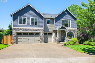 9359 Se Nicholas Dr, Happy Valley, OR, 97086