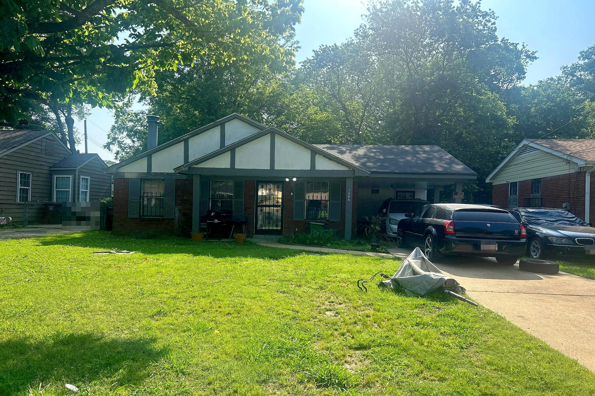 Main image