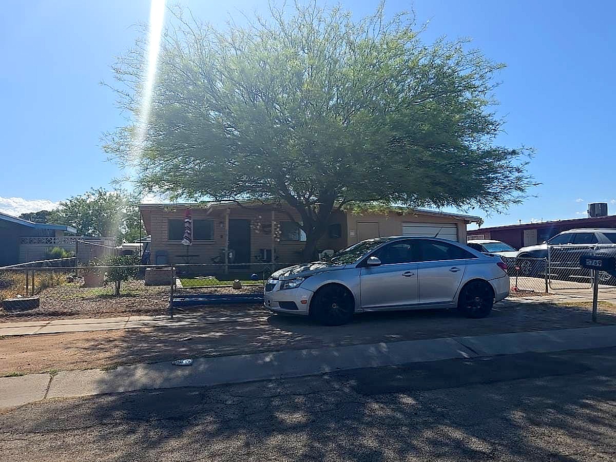 Main image