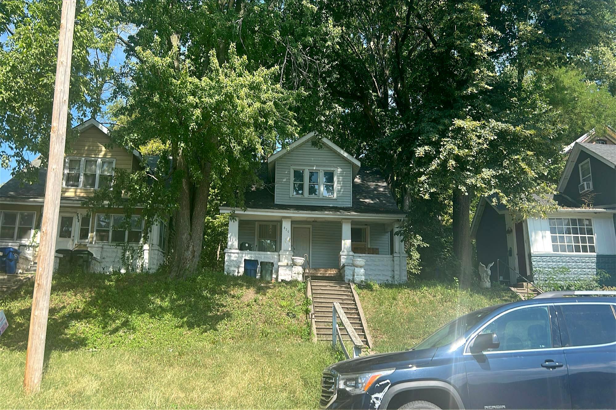 Main image